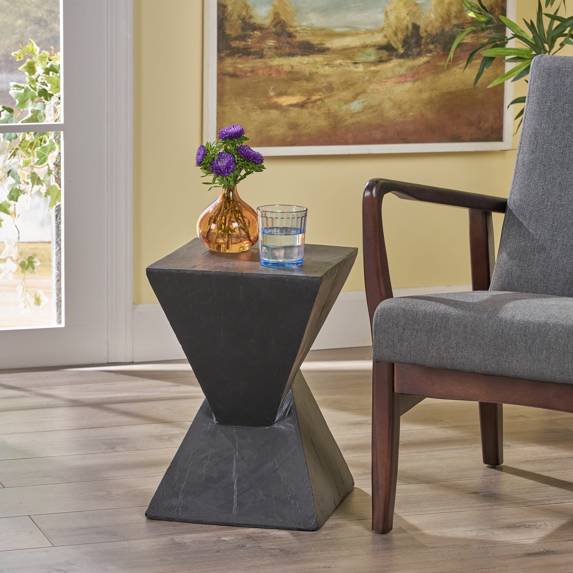 Tess Side Table G-BlakHom