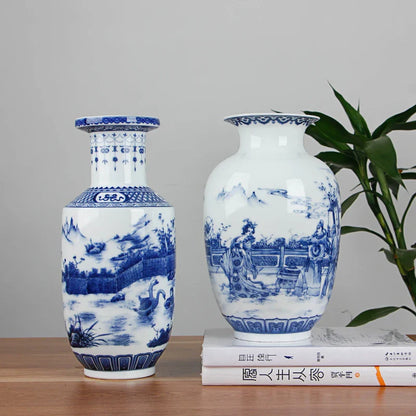 Classic Antique Chinese Blue and White Ceramic Vase Ai BlakHom