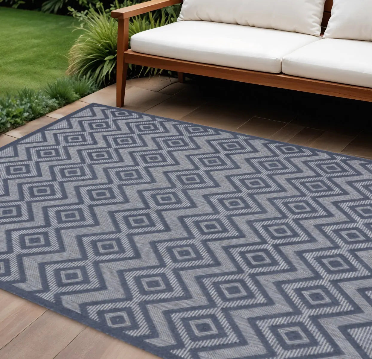 7' X 10' Navy Blue Indoor Outdoor Area Rug Homeroots