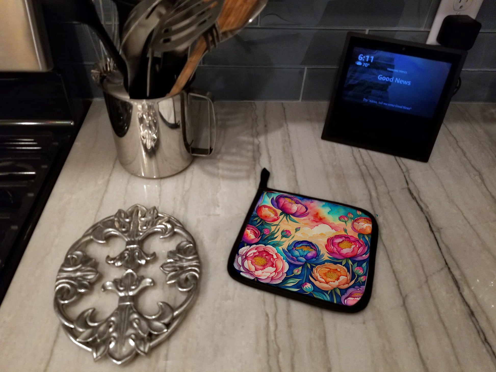 Colorful Peonies Pair of Pot Holders Caroline's Treasures