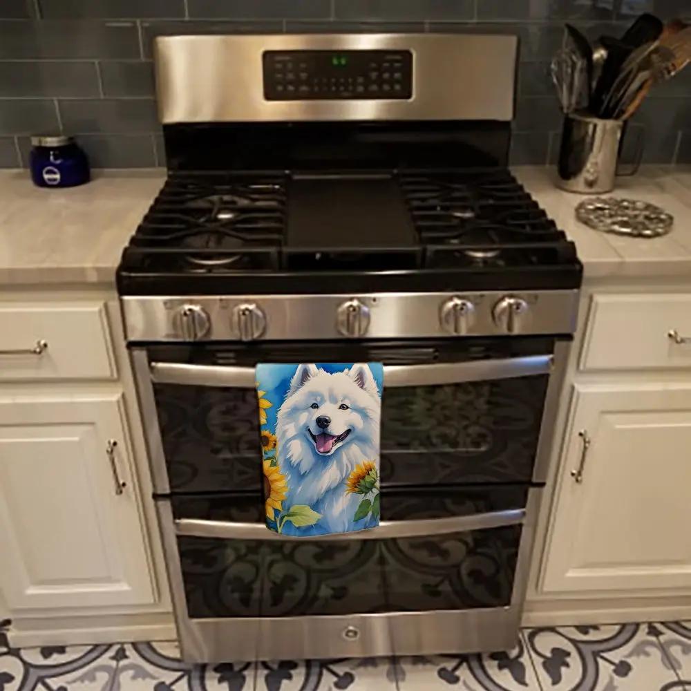 Samoyed in Sunflowers Kitchen Towel Caroline's Treasures
