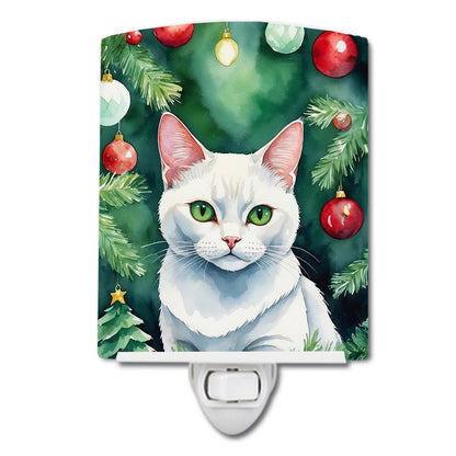 Khao Manee Cat By the Christmas Tree Ceramic Night Light Caroline's Treasures