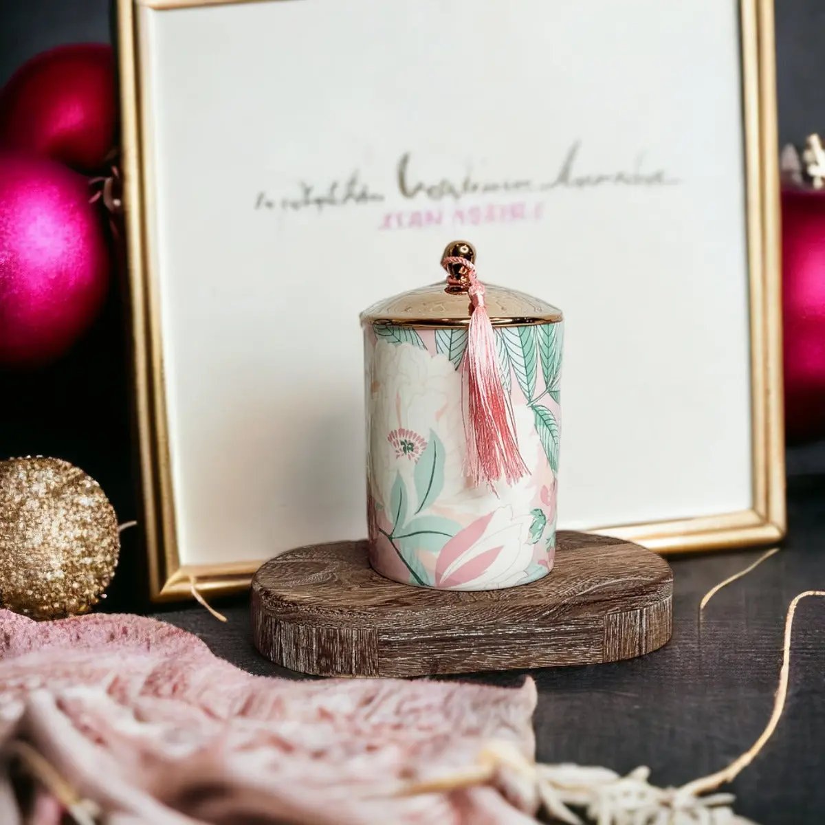 Vintage Floral Candle Set - Vivid Treasure Zone