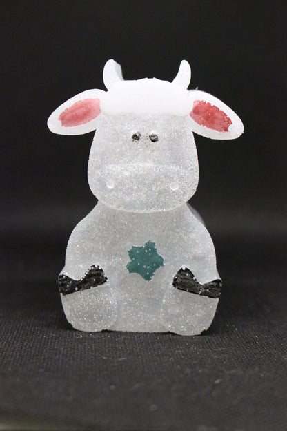 Charming Cow Resin Decor for Unique Home Accents-0