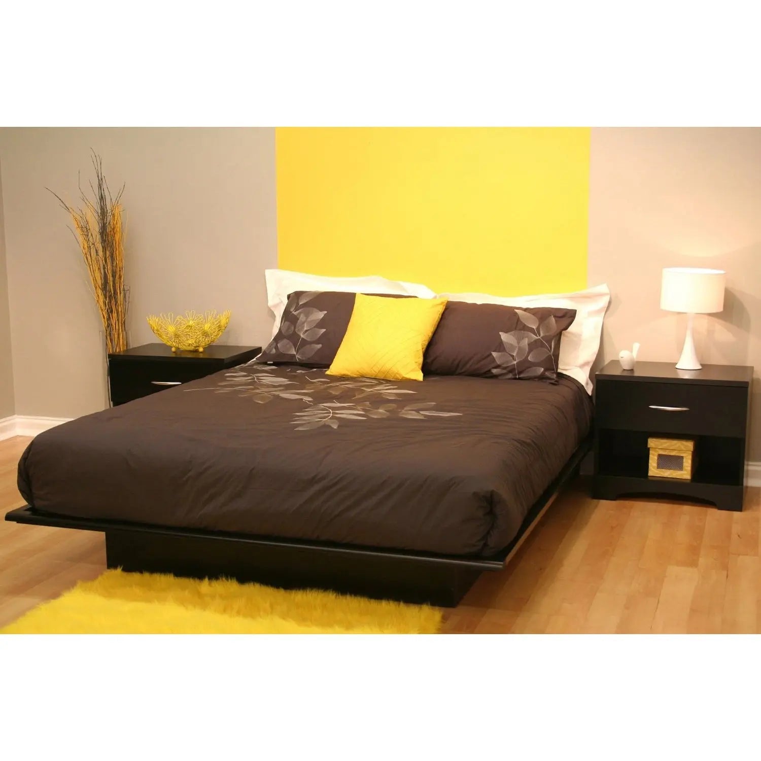 Full size Contemporary Platform Bed in Black Finish FastFurnishings