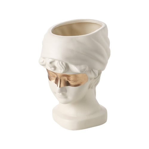 European Style Little Girl Vase Ze BlakHom