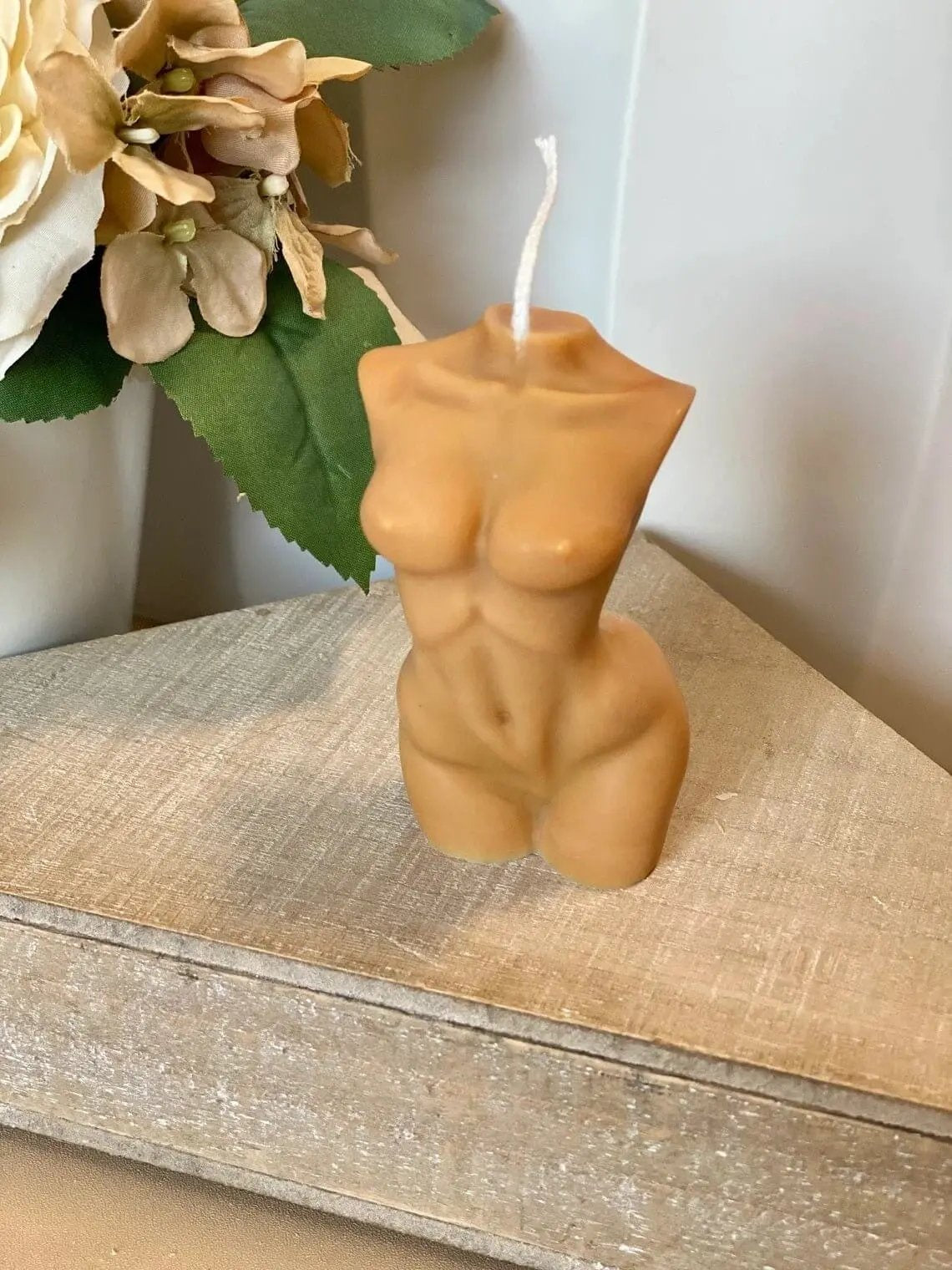 Female Body Candle - Artistic Soy Wax Scented Candle for Elegant Home Decor-4