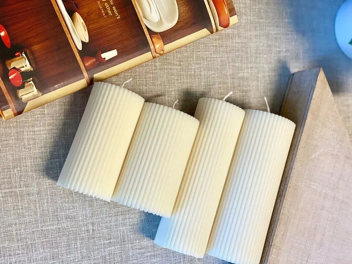 Minimalist Ribbed Candles for Effortless Home Decor-2